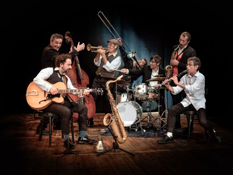 LA VELLA DIXIELAND & NAMINA